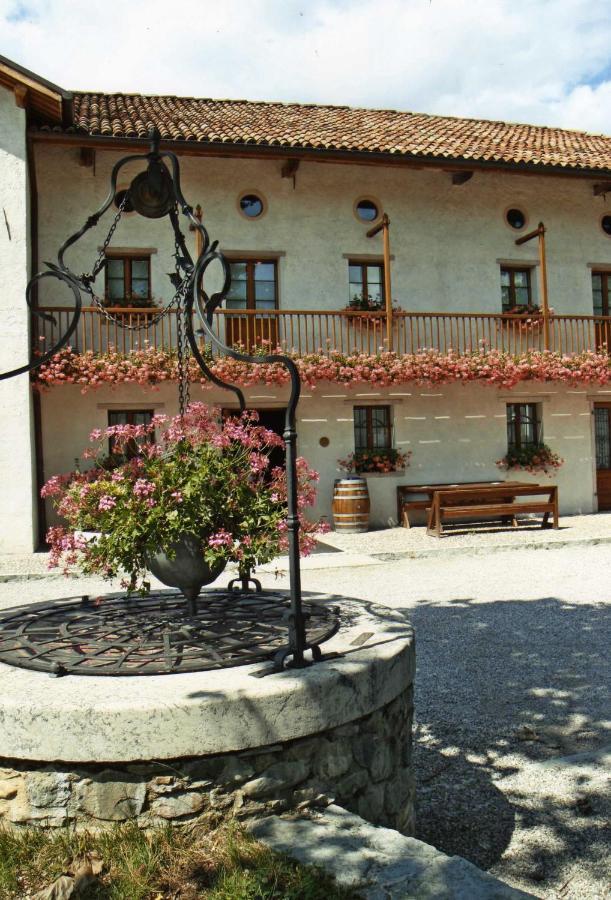 Hotel Ristorante La Casona Feltre Exterior foto